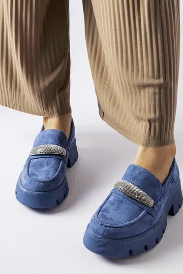 Blaue Mokassins mit...