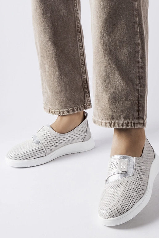 Ethels – Silberne Sneakers aus... Ethels – Silberne Sneakers aus...