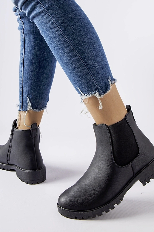 Schwarze klassische Freizeitschuhe... Schwarze klassische Freizeitschuhe...