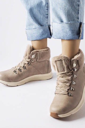 Beige isolierte Stiefel Big...