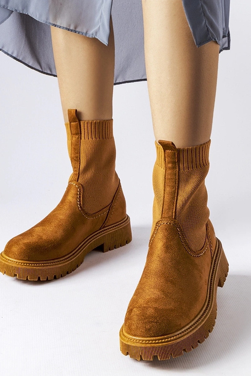 Braune Kunstwildleder-Stiefel Big... Braune Kunstwildleder-Stiefel Big...