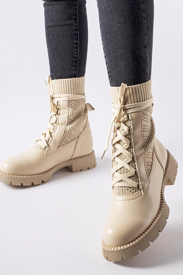 Beige durchbrochene Sockenstiefel Portico