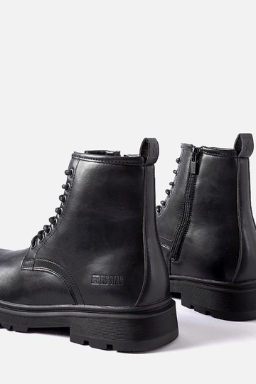 Schwarze isolierte Big... 2