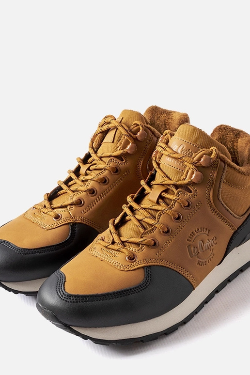 Braune warme Stiefel von Lee Cooper... Braune warme Stiefel von Lee Cooper...