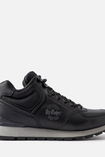Schwarze warme Stiefel, „Lee Cooper LCJ-23-31-3060M"