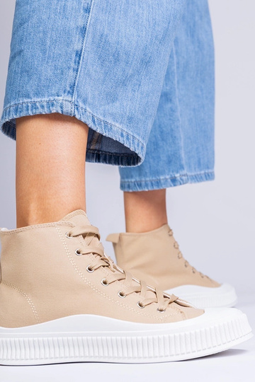 Dunkelsandfarbene Schuhe auf Plattform, „Guerrino" 2
