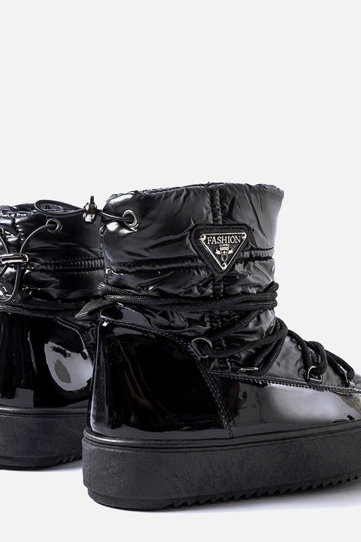 Schwarze lackierte Schneestiefel mit...