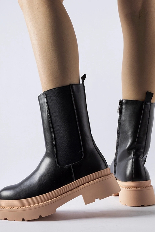 Schwarze Stiefeletten mit hellrosa...