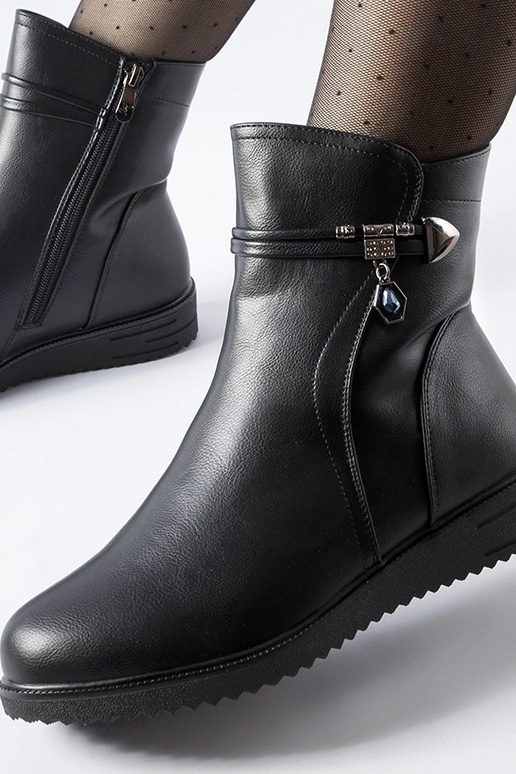 Nola schwarze gefütterte Stiefeletten...