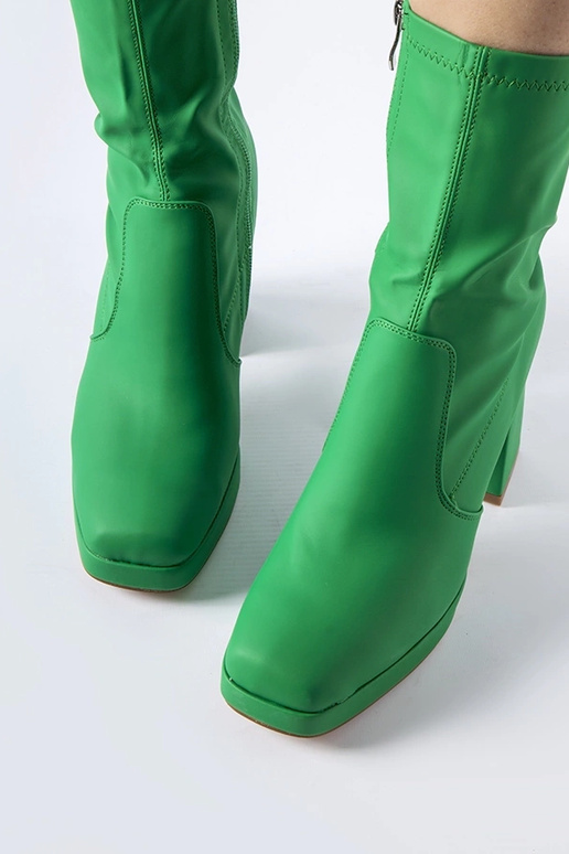 Grüne matte High Heel Stiefeletten...