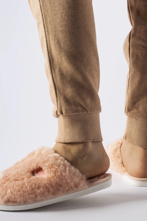 Rosa warme Hausschuhe mit Alessio-Patch