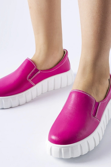 Rosa Slipper Igreja