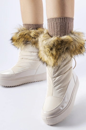 Beige Schneestiefel mit... 2