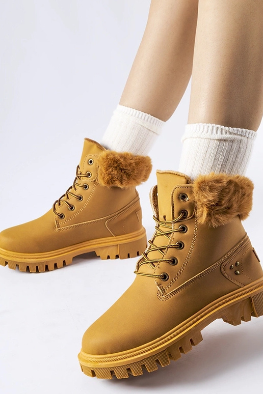 Braune Stiefel mit Felldekor Alberta