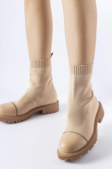 Braune Sockenstiefeletten...