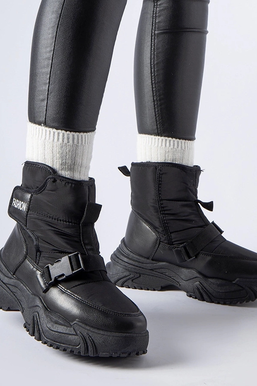 Schwarze isolierte Schneestiefel mit...