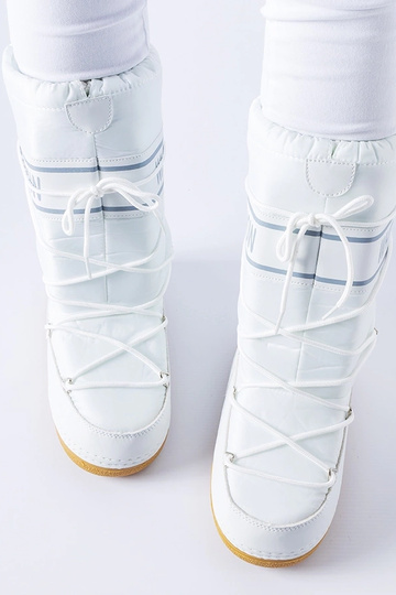 Weiße leichte gefütterte... 2