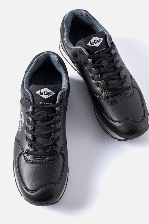 Schwarze Herrenschuhe von Lee Cooper... Schwarze Herrenschuhe von Lee Cooper...