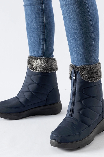 Brownton – Schneestiefel mit Keilabsatz in Marineblau