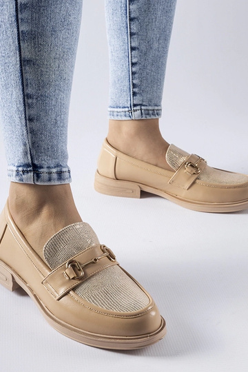 Beige Loafer mit Schnalle...