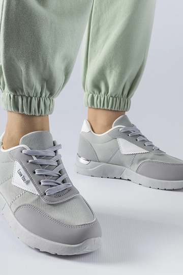 Sneakers Geraldino aus grauem Stoff