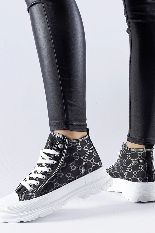 Schwarze Sneaker mit... Schwarze Sneaker mit...