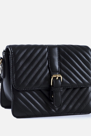 Schwarze gesteppte...