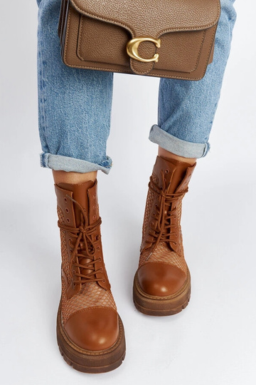 Braune durchscheinende Waldeck-Stiefel 2