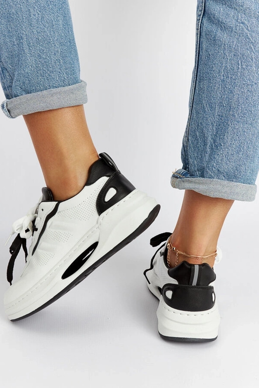 Schwarz-weiße Sneakers Galdino Schwarz-weiße Sneakers Galdino