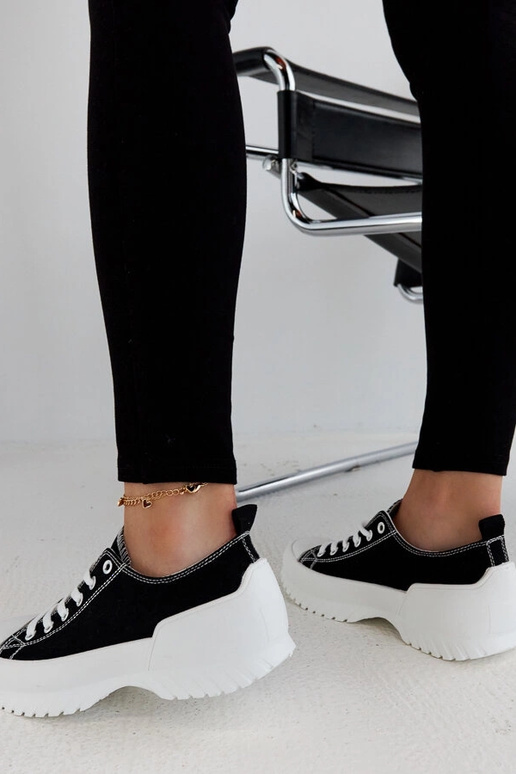 Schwarze Plateau-Sneakers „Monteleone“ Schwarze Plateau-Sneakers „Monteleone“