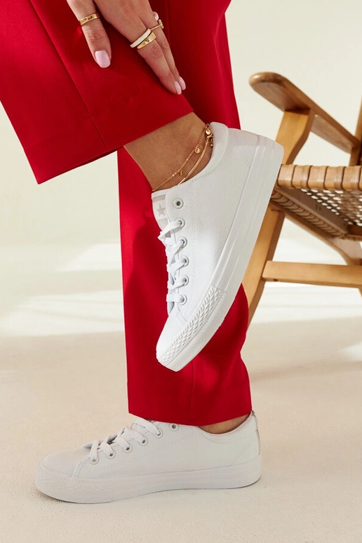 Weiße Rocky-Sneakers aus Stoff