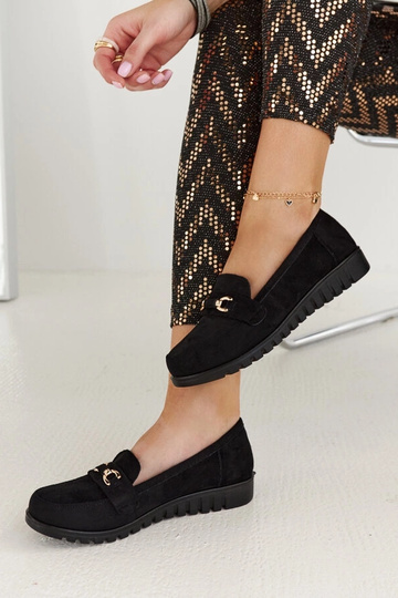 Schwarze Wildleder-Loafer... 2