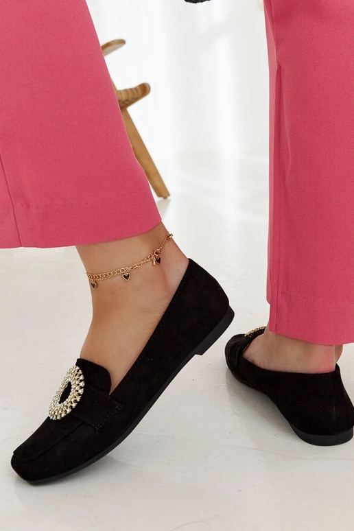 Schwarze Mokassins mit... Schwarze Mokassins mit...