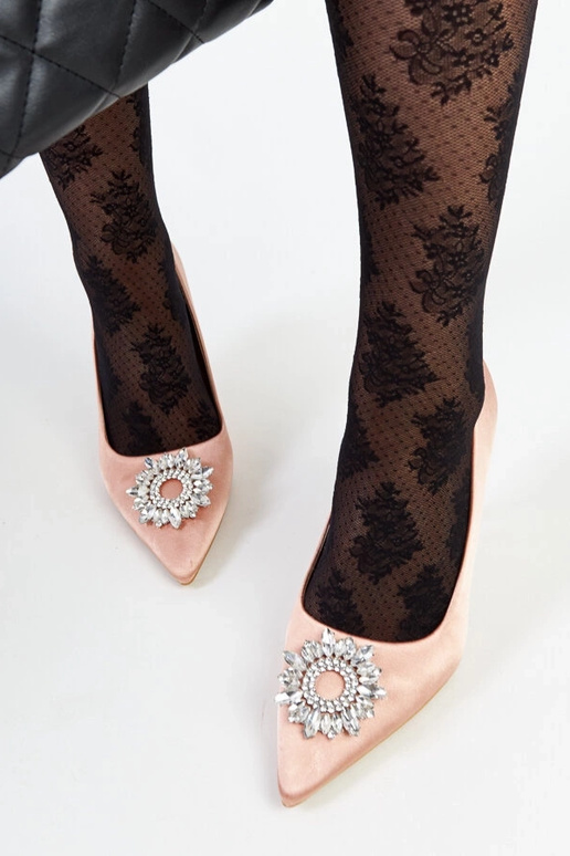 Beige satinierte Stilettos mit... Beige satinierte Stilettos mit...