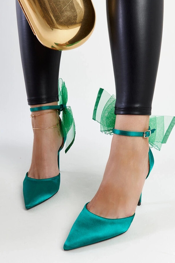 Grüne Pumps mit Schleife... 2