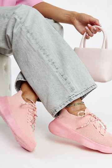 Rosa Sport-Sneakers Roshni 2