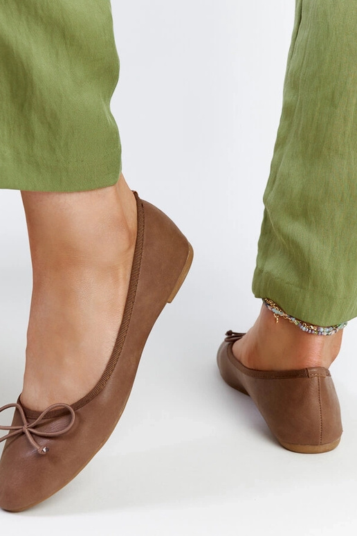 Braune Ballerinas Pavla aus Ökoleder