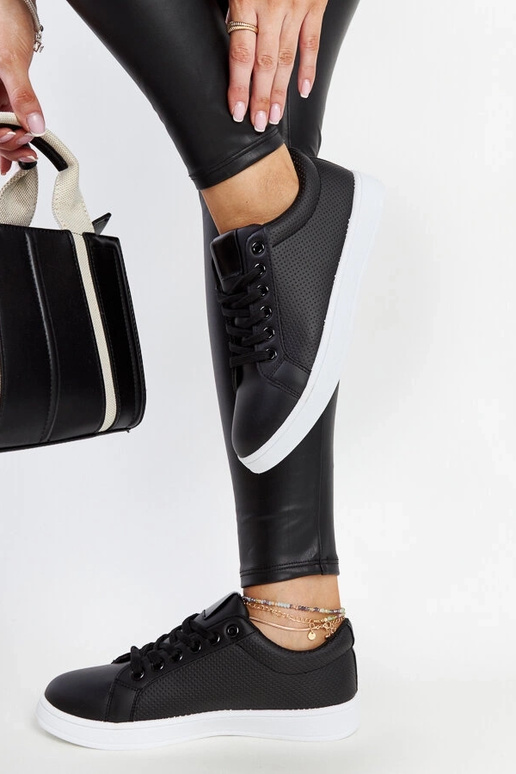 Schwarze Sneakers aus Ökoleder Semret