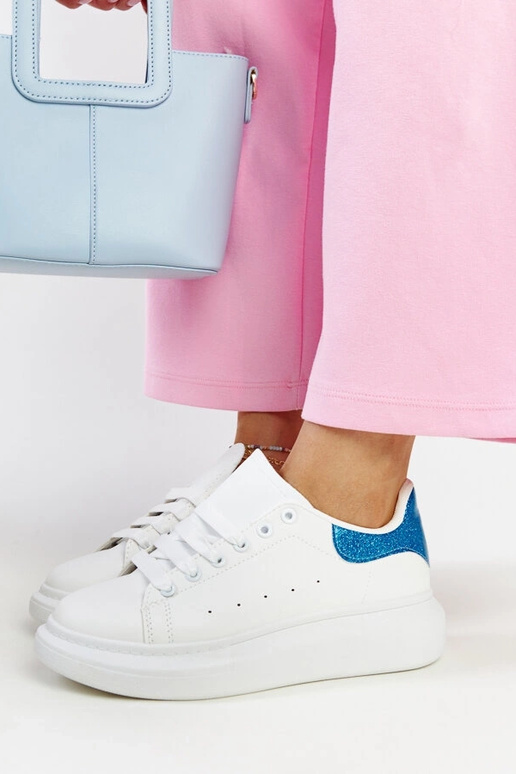 Weiße Sneaker Fatimah aus Ökoleder