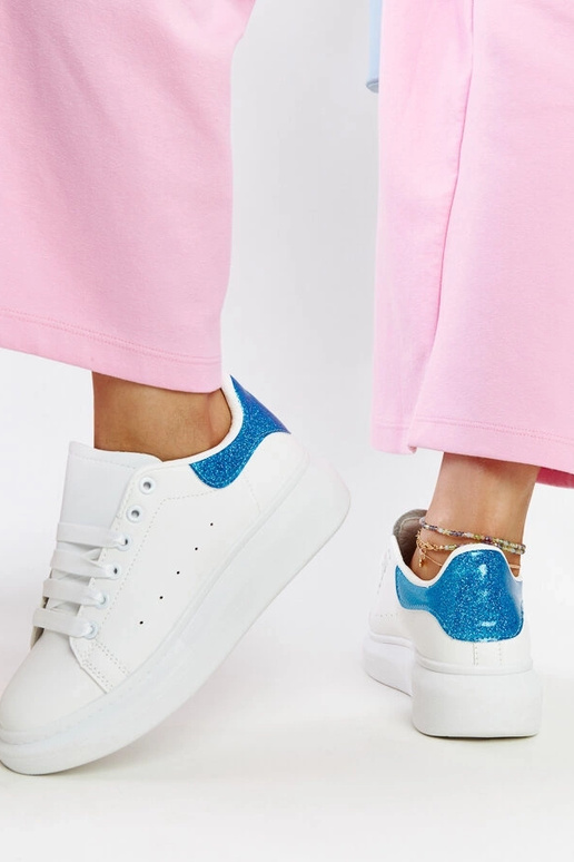 Weiße Sneaker Fatimah aus Ökoleder