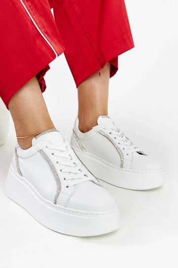 Weiße Leder-Sneaker mit Zirkonien Karino