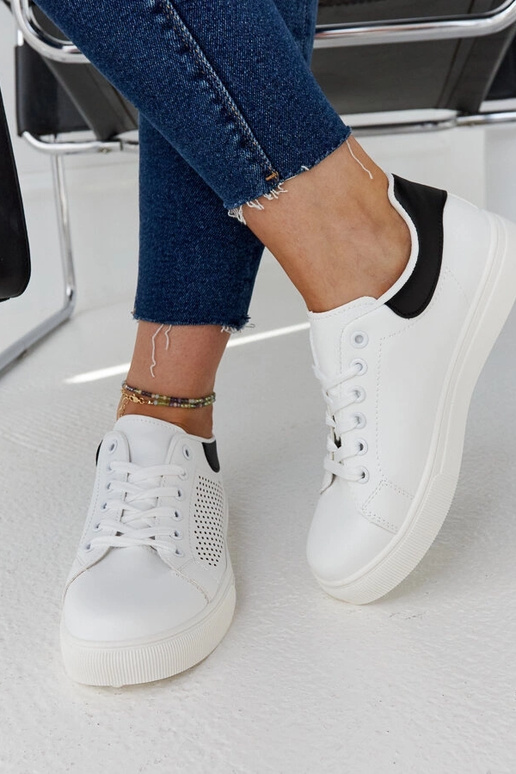 Weiße durchbrochene Sneakers Semhar Weiße durchbrochene Sneakers Semhar