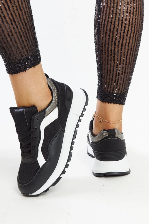 Schwarze Plateau-Sneakers „Evelia“...