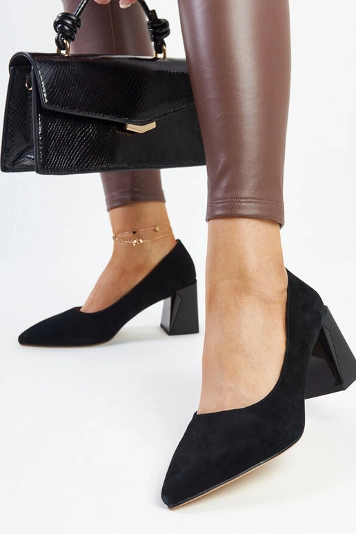 Schwarze Lederpumps mit Vinceza-Absatz Schwarze Lederpumps mit Vinceza-Absatz