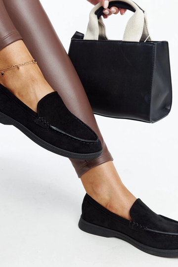 Schwarze Wildlederschuhe Rumay 2