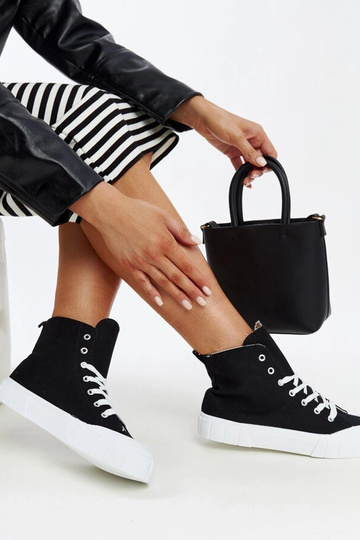 Schwarze High-Top-Sneakers... 2