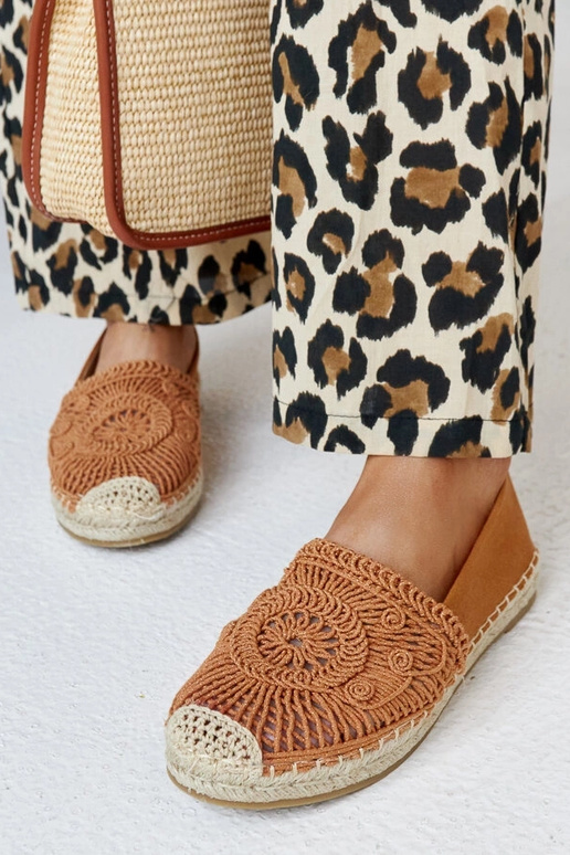 Braune Espadrilles mit Kalba-Stickerei