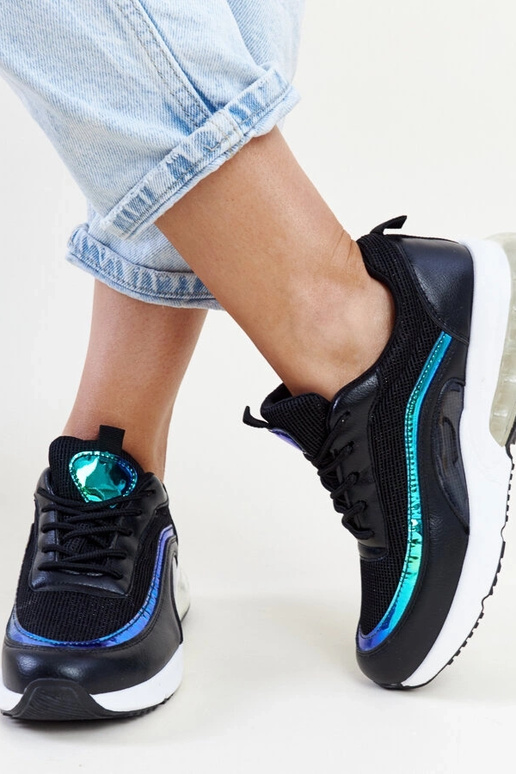 Schwarze Sneakers mit Jelka-Hologramm Schwarze Sneakers mit Jelka-Hologramm