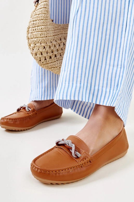 Braune Mokassins mit Zirkonen... Braune Mokassins mit Zirkonen...