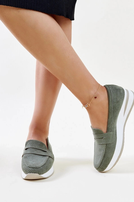 Grüne perforierte Muna-Schuhe Grüne perforierte Muna-Schuhe